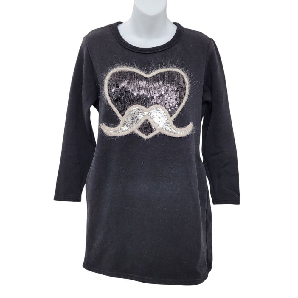 2/$20 Y2K Black & White Furry Mustache Graphic Fleece Top Blouse Size: M